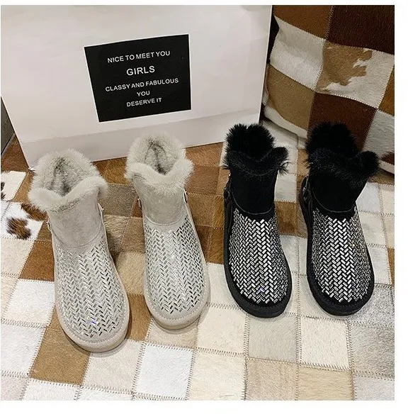 

2021 Women sneakers Snow Boots Fur Boot Rhinestone Warm Plush shoes Flat Slip On Fashion Platform winter women casual shoes, Black,silver