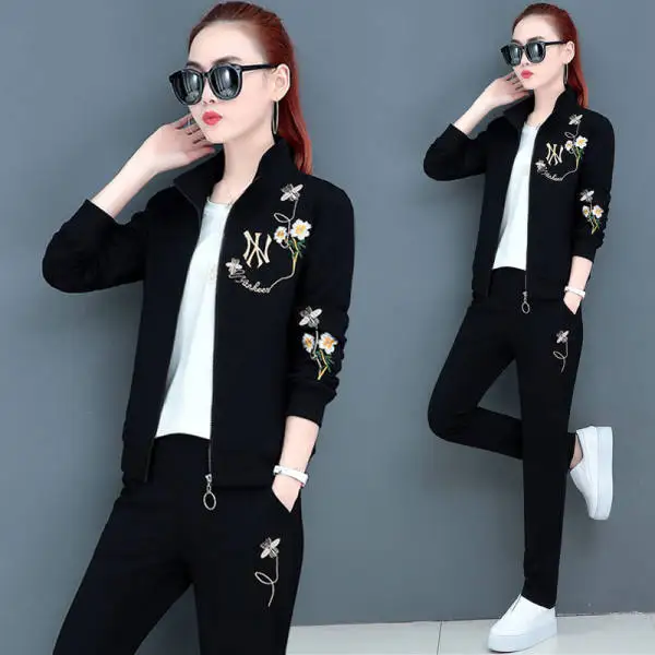 

Sports and leisure suit women autumn 2020 new bf Korean style foreign style sweater fashion long-sleeved trousers three-piece su