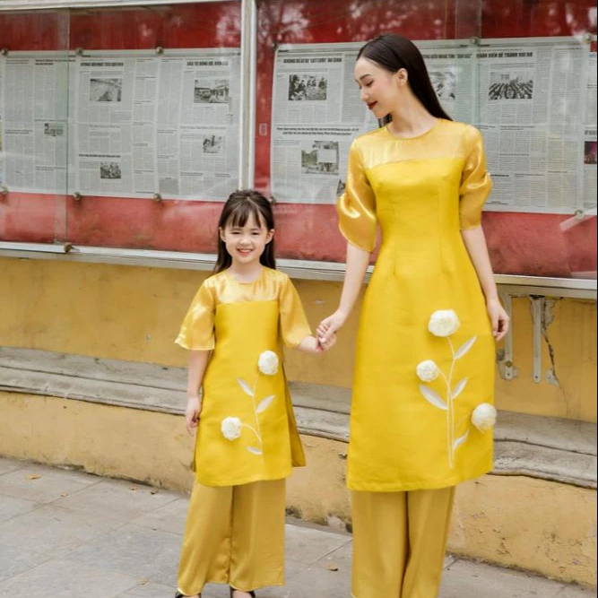 
Hot Sale Mommy And Me Matching Outfits Vietnamese Traditional 2020 Dress Ao Dai 