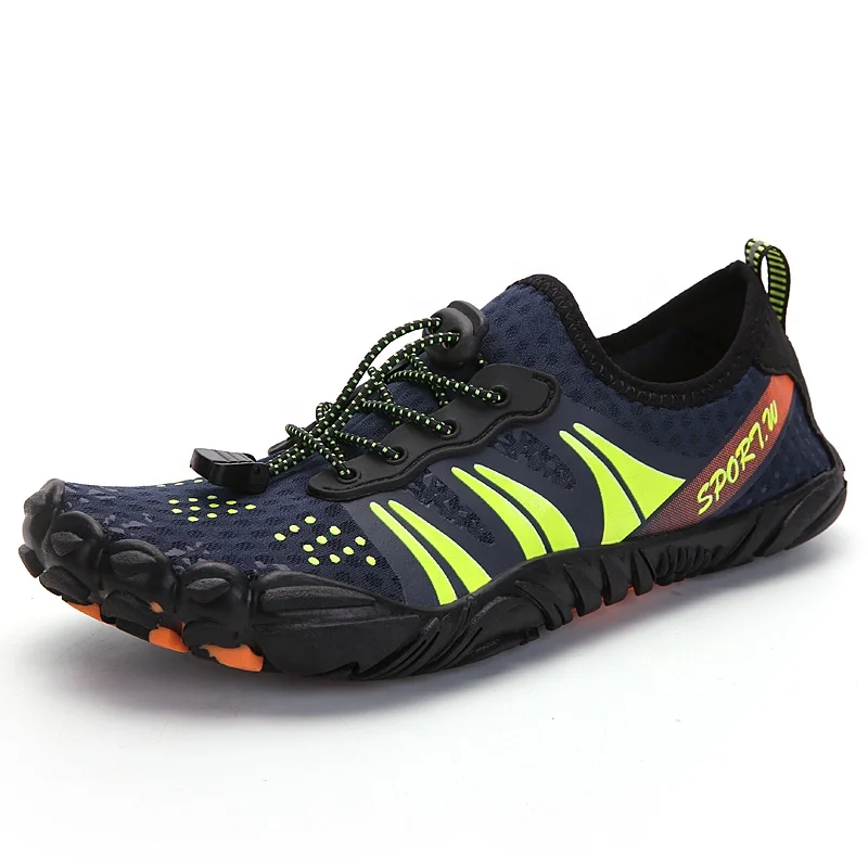 

2020 New Trend Aqua Shoes Outdoor Water Walking Barefoot Shoes Running