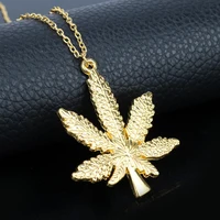 

New arrival Gold Silver Plated Cannabis Necklace Small Weed Herb Charm Maple Leaf Pendant Necklace Hip Hop Jewelry Wholesale
