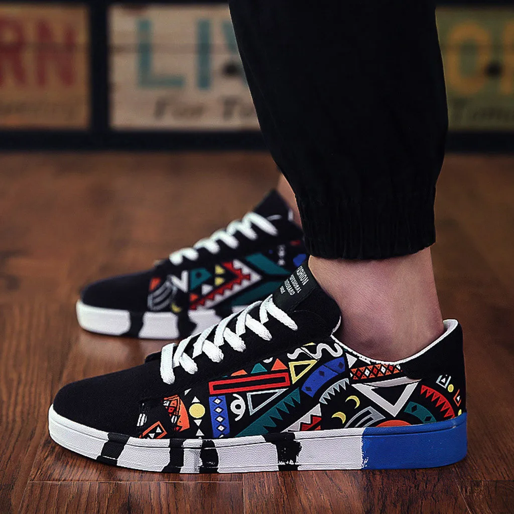 

New casual Men Vulcanized Shoes Sneakers Men's Fashion Casual Lace-Up Colorful Canvas Sport Graffiti board Shoes