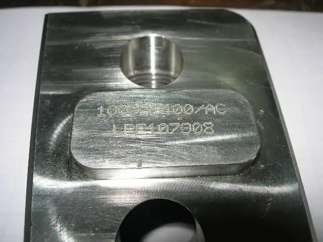 
XG3-P1 Dot peen marking machine 