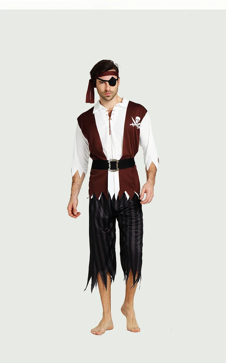 pirate costume  4.jpg