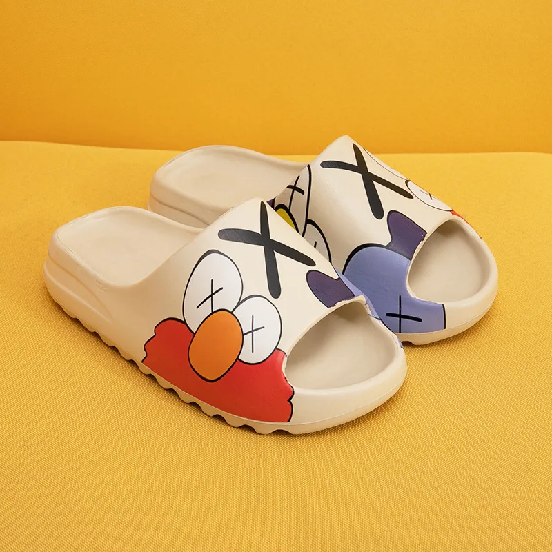 

2021 latest self-made logo design original high-quality unisex foam Yeezy slippers kids bone sandals Yeezy slippers, Picture