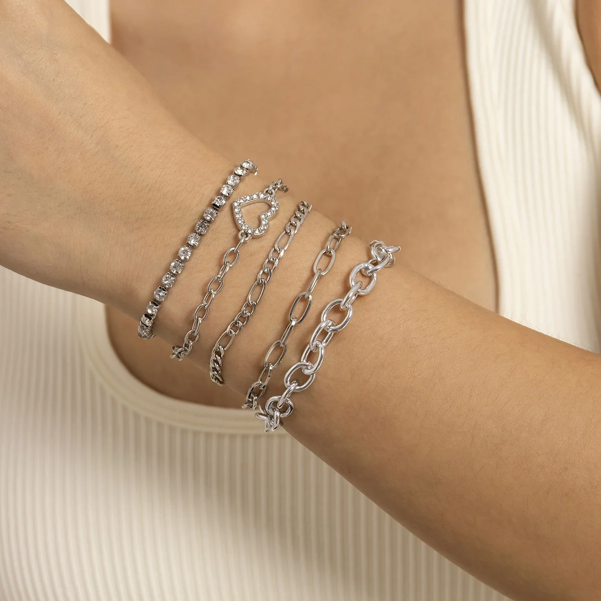 

Simple stacked punk wind chain bracelet fashion personality love hollow jewelry set.