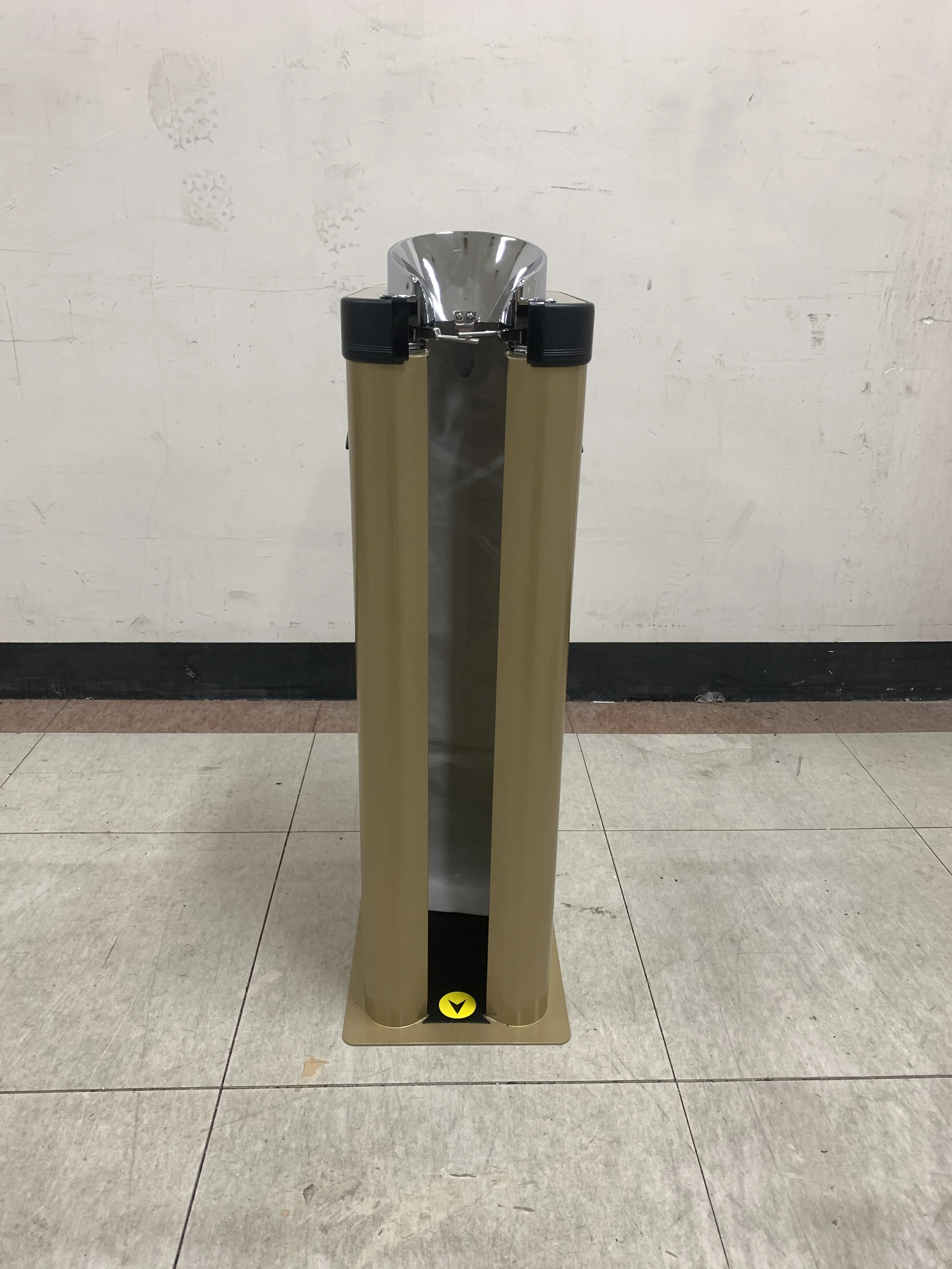 
[OP1-GD] Luxurious designed and EGI coated Special Gold Color Automatic Wet Umbrella Wrapping Machine made in Korea 