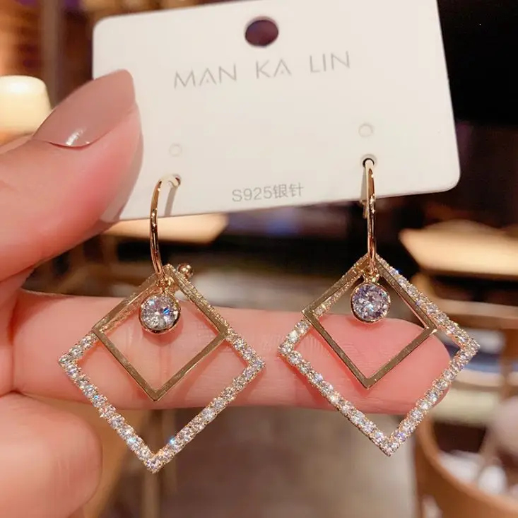 

2021 trendy personality exaggerated earrings S925 silver post geometric rhombus advanced earrings female