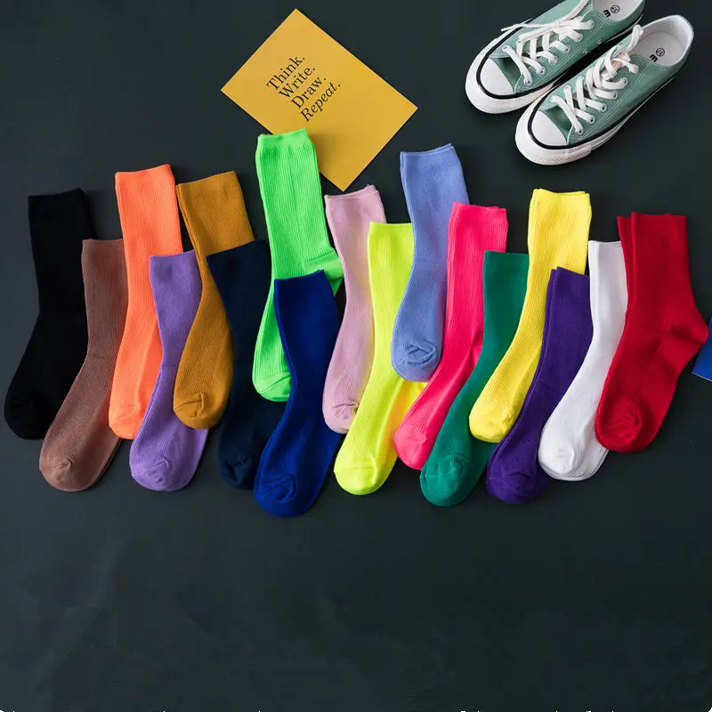 

17 Colors Socks for Women Cotton Autumn Winter Long Socks Harajuku Female Causal Sock Ladies Solid Color Sox Meias 2019