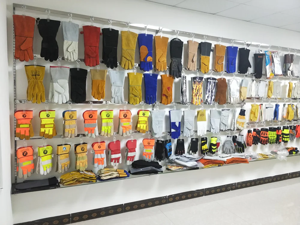 Show Room (2)