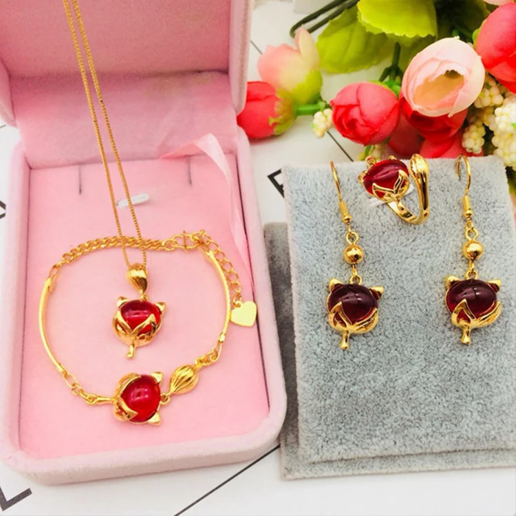 

Gold Jewelry Brass Gold Plated Jewelry Gem Fox Four Piece Necklace Set Ladies Fashion Suit Accessories Wholesale