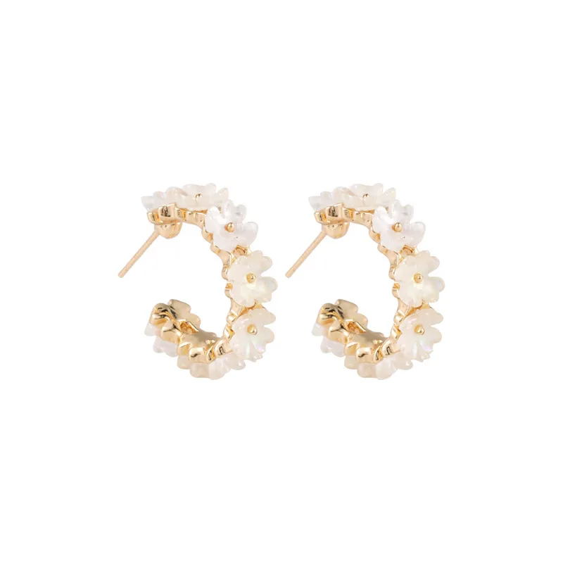 

New Arrival Trendy Circle Shell Flower Hoop Earrings For Women Fashon Sweet Metal Jewelry Oorbellen Gift