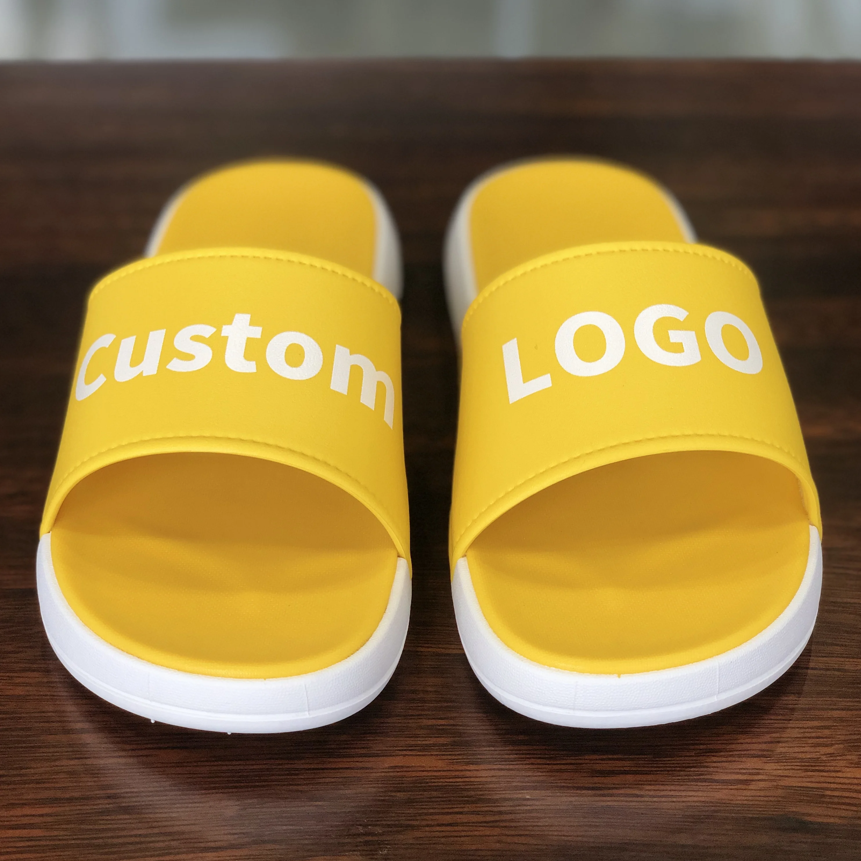 

2021 Air Cushion Outsole OEM Custom Emboss Slippers Sandals Rubber Slippers for Men