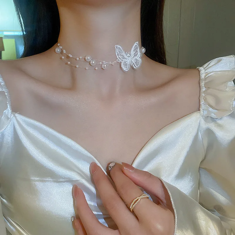 

fashion trendy white butterfly pearl chocker