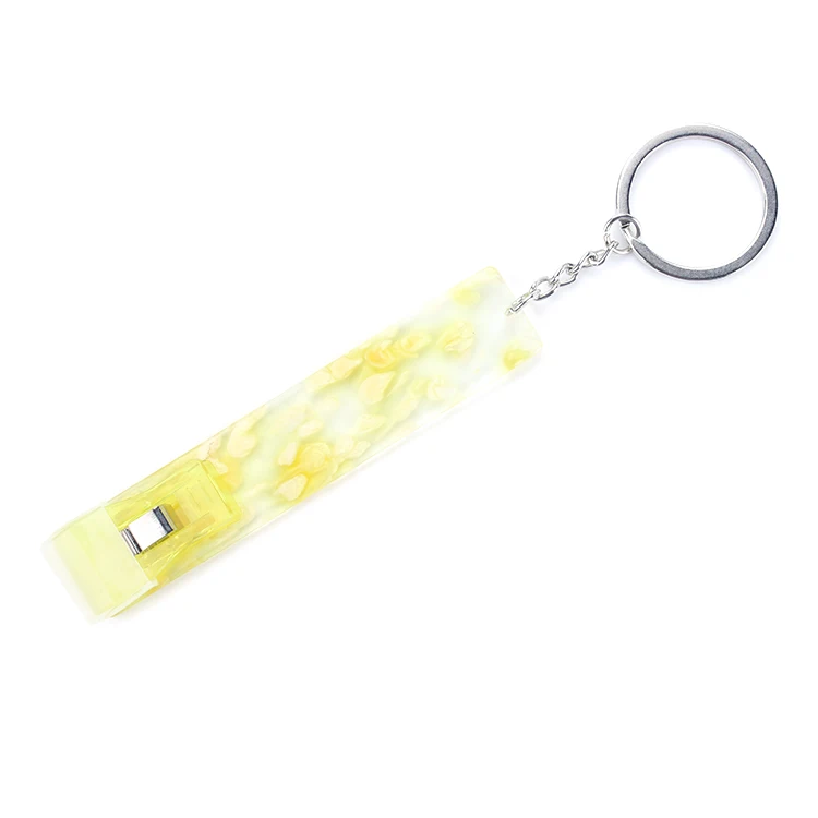 

2021 new launched exquisite plastic credit card grabber roach clipper for long nails, Red,pink.yellow and so on