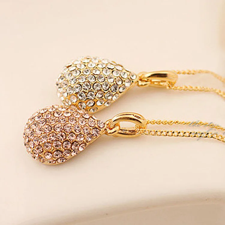 

00118-4 Korean ol temperament fashion short water dripping diamond necklace