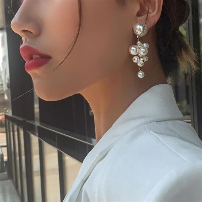 

pendiente Korean new sweet temperament long earrings pearl grape beaded earrings fashion stud earrings jewelry for women