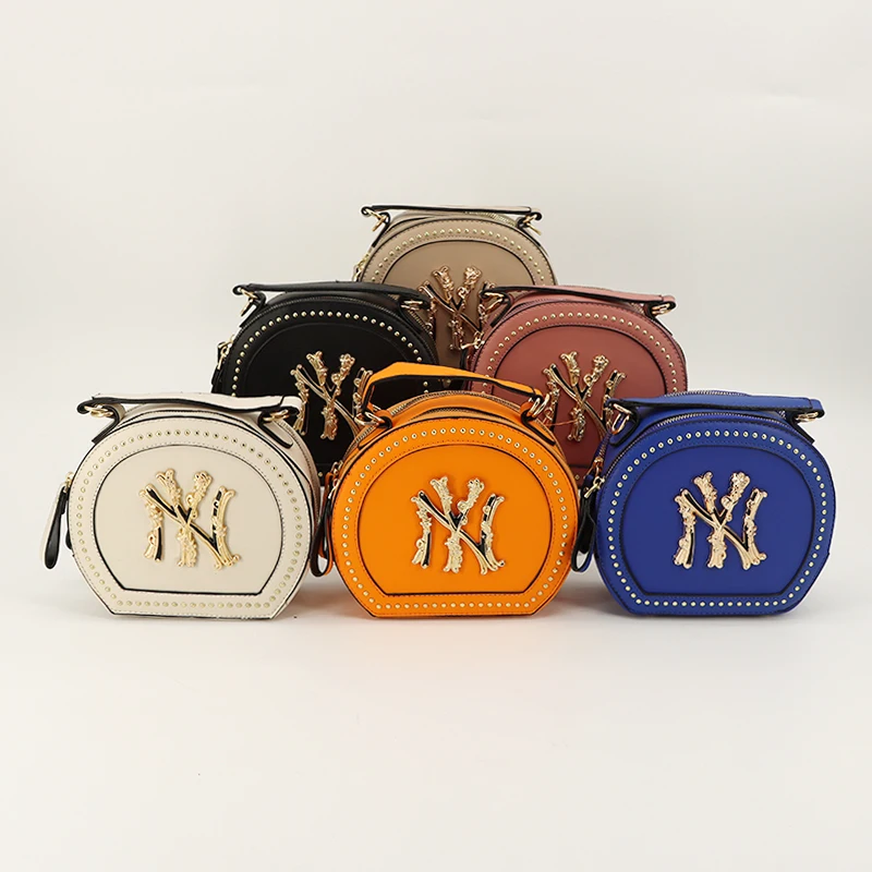 

Hot Selling Latest Purse Women Rivet New York Handbags Ladies Hand Bags Ny Hat And Purse Set