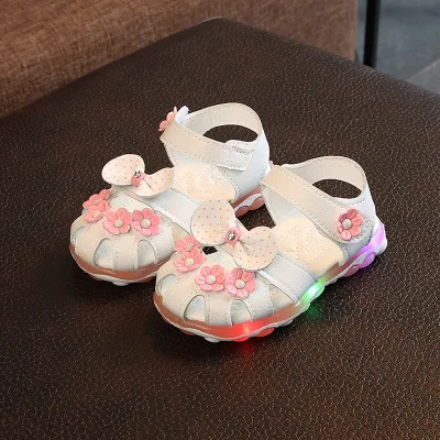 

New Arrive Fashion Colorful Small Girls 1-3-5 Year Summer Light LED Children's Sandals 2021, White/pink/red