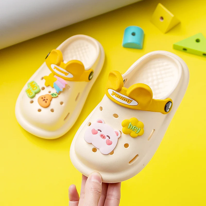 

New Summer Kids Shoes For Boys Girls Rabbit Light Non Slip Children Garden Shoes Toddler Indoor Home Beach Slippers Sandals