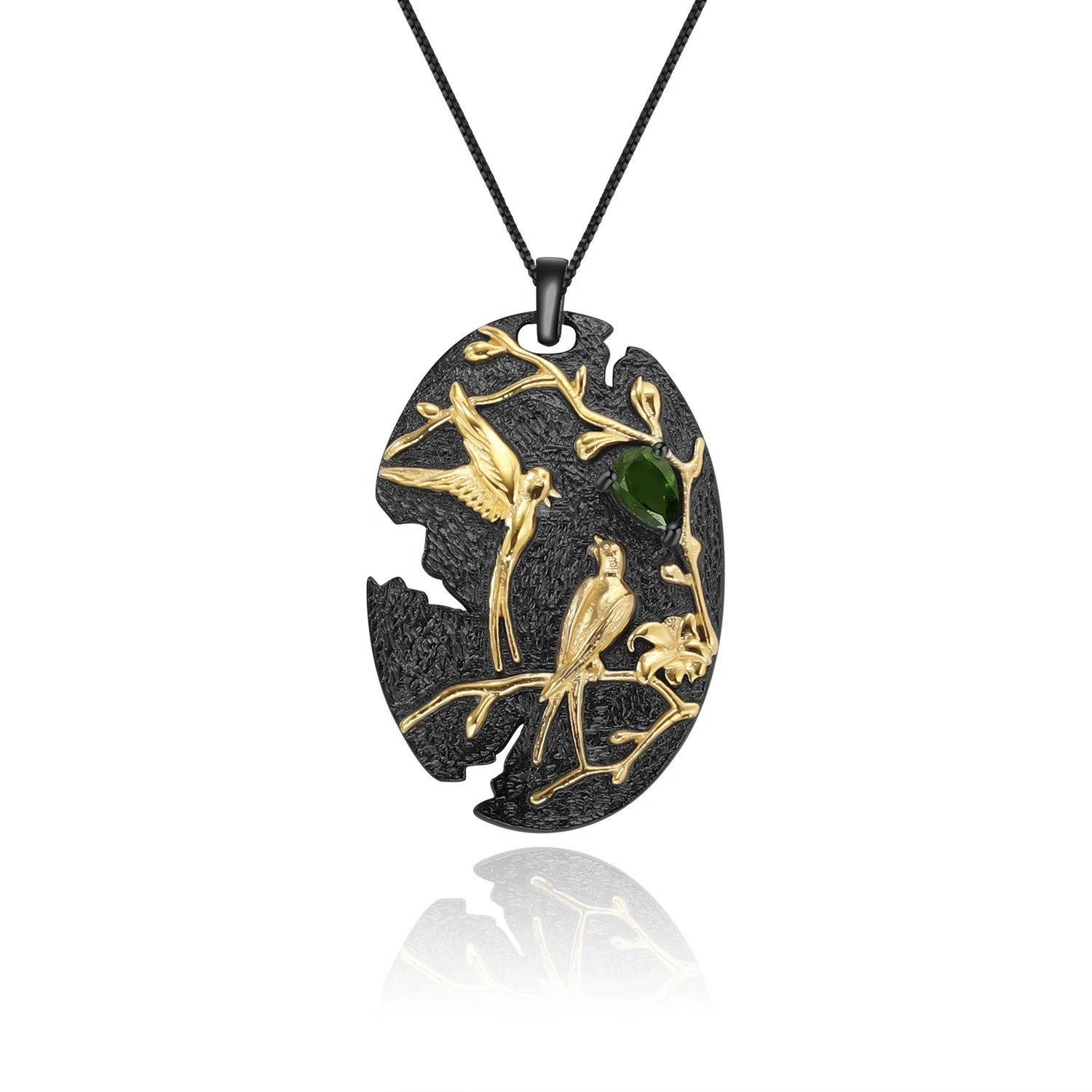 

Abiding Handmade Pendant Art Jewelry Loving Bird 925 Sterling Sliver Gold Plated Natural Chrome Diopside Woman Party Necklace