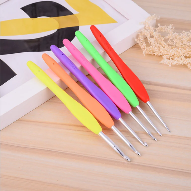 

Factory wholesale set sweater needle color hand knitting tool soft handle aluminum crochet