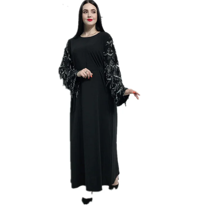 

2019 latest Dubai Muslim Fashion islamic dubai Abaya with tassel and nice sleeve, Black