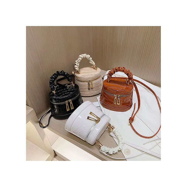 

Trending Pu Leather 2021 Women Bags Handbags Bucket Handbags For Women Round Purse