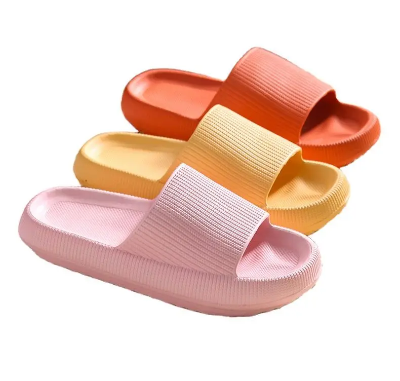 

Chenyu New Ladies Women Designer Comfortable Casual EVA Bath Slippers Female Easy Wear Custom Pink Cushion Slipper With Logo, As picture