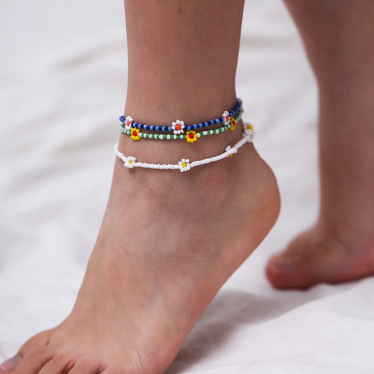 

Handmade rice bead woven anklet vintage bohemian summer color beads anklet for women, Like picture