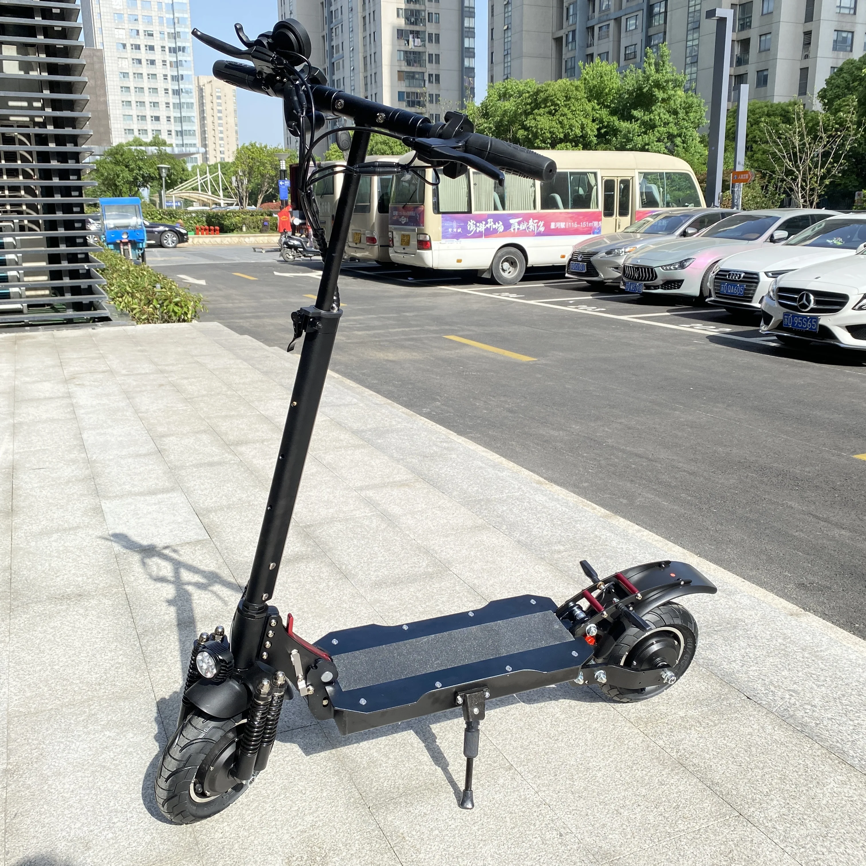 

Off road dual motors foldable electric scooter 2400w high speed 40mph electric scooter