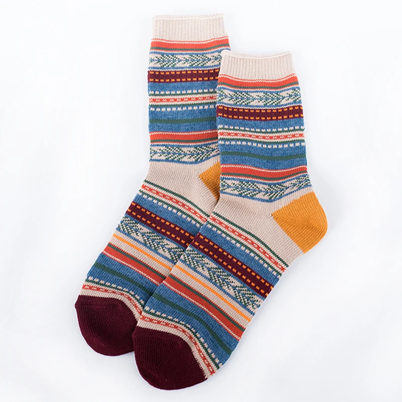 

Hot Selling Vintage Men Women Spring Tribal Aztec Arrow Striped Jacquard Casual Leisure Colorful Stripes Crew Socks, 3 choices