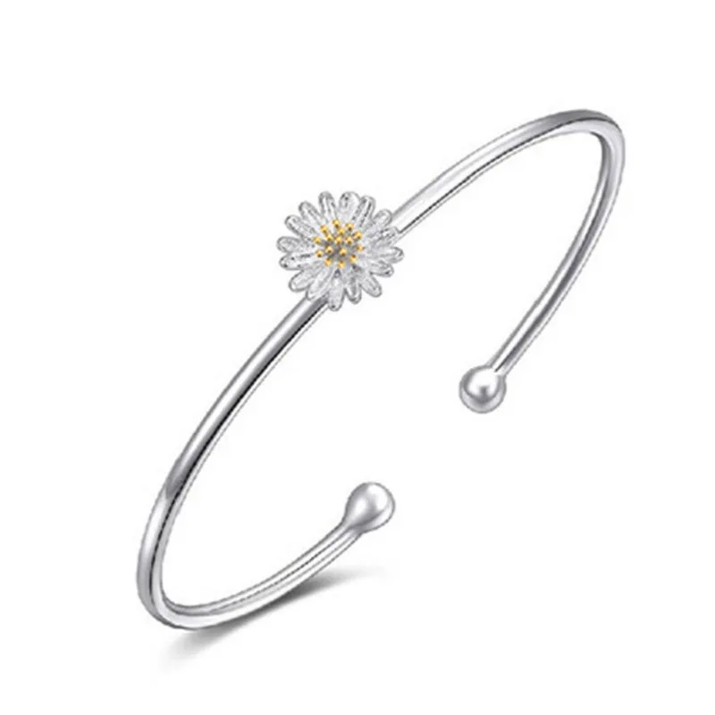 

Korean Small Fresh Chrysanthemum Daisy Bracelet Ladies Open Adjustable Bracelet Fashion Accessories, Picture shows