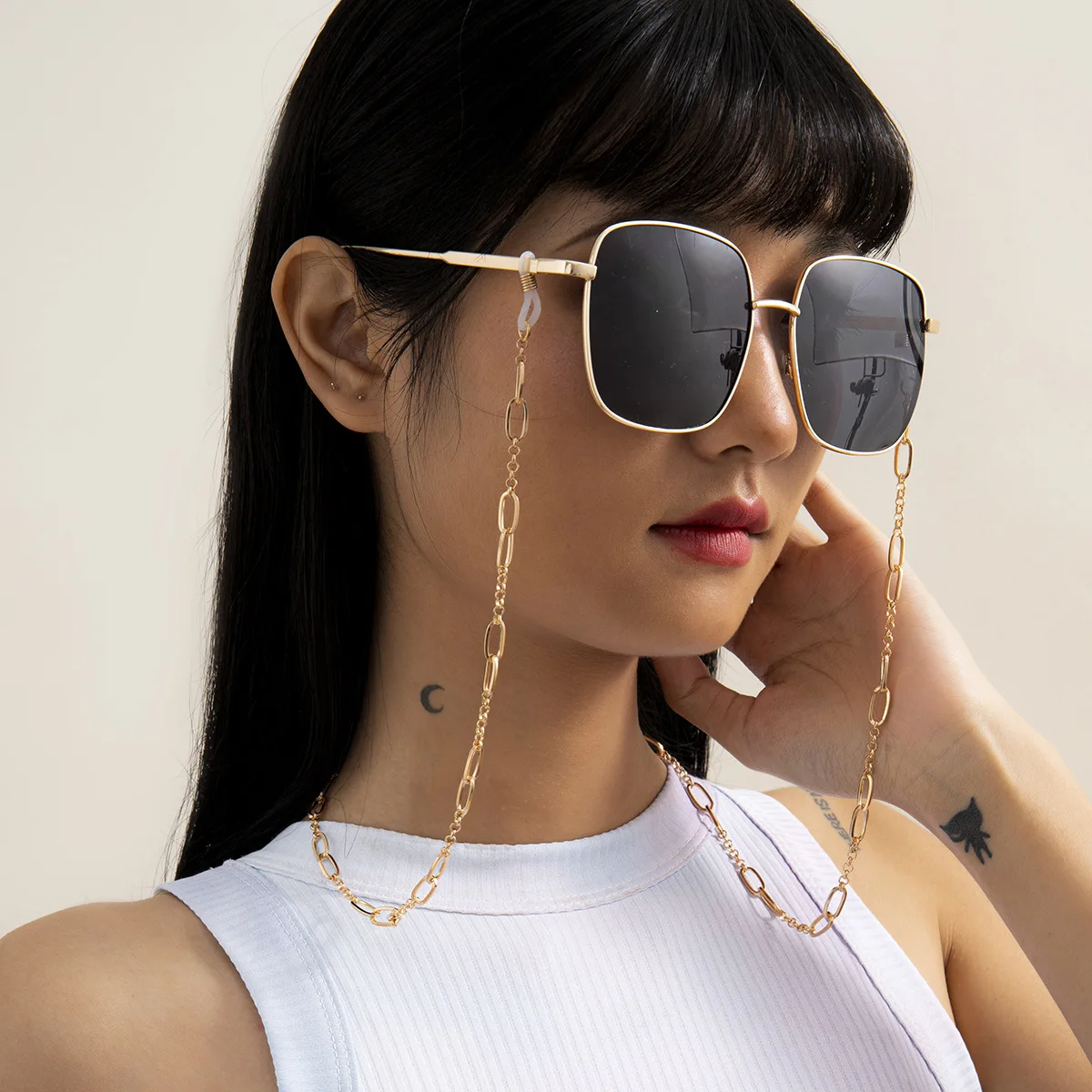 

2021 Chic Reading Glasses Chain For Women Metal Sunglasses Cords Face Masking Eyeglass Gold Chain Necklace, Customized color
