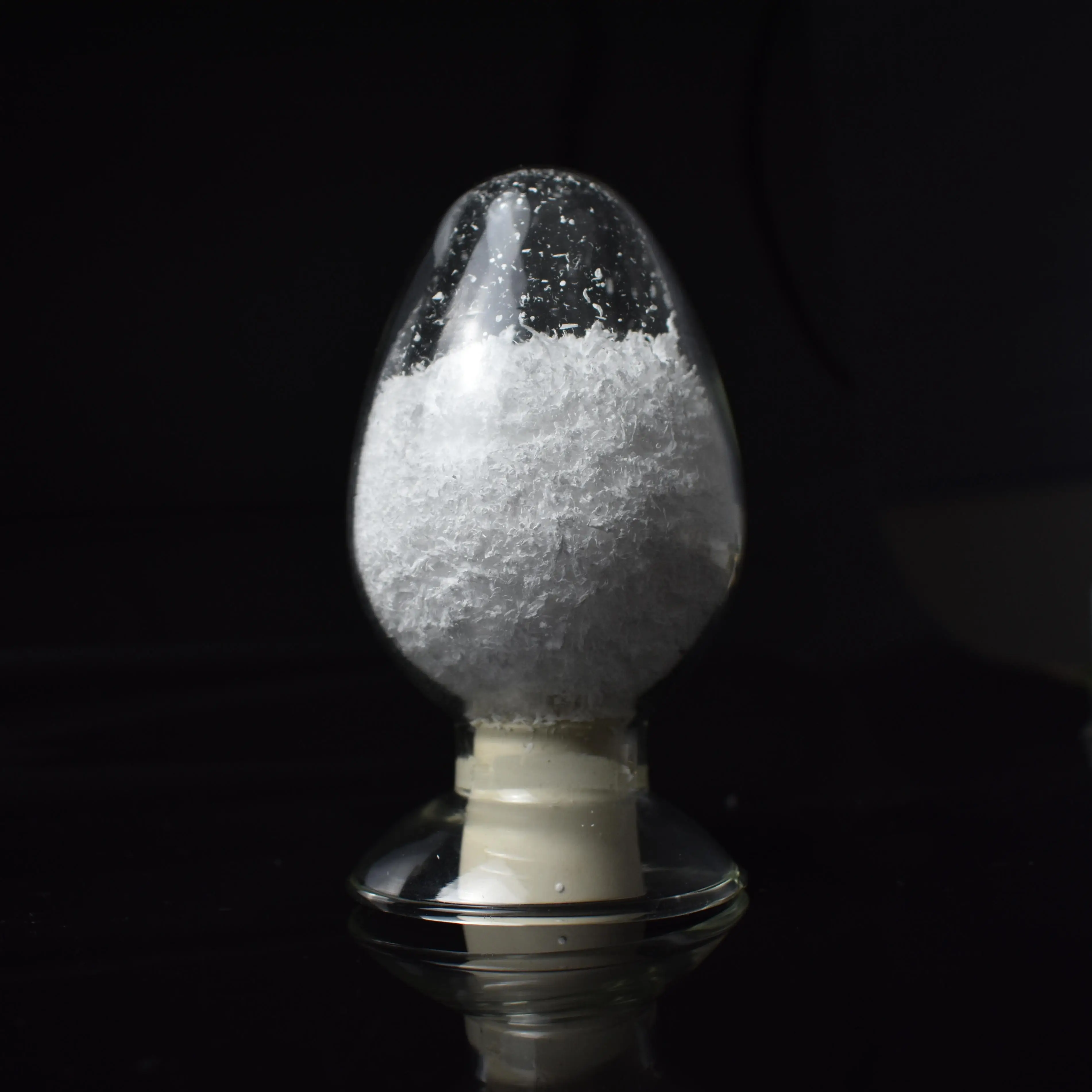 医用级聚合物聚 d-乳酸粉末用于假肢膝关节