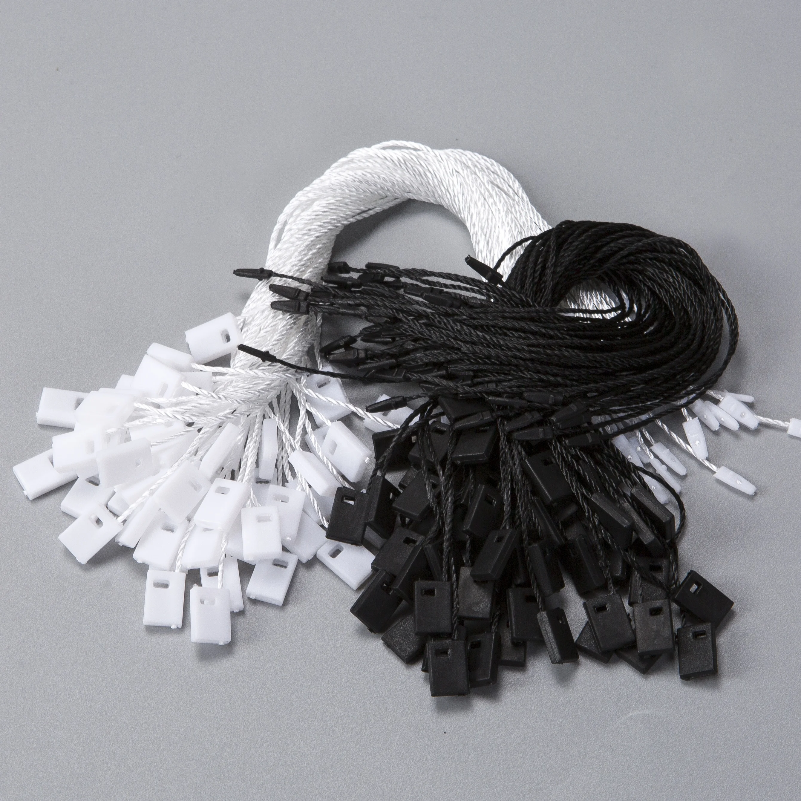 

Garment Accessories Plastic Hang Tag String Cheapest Seal String For Hangtag, Customized color