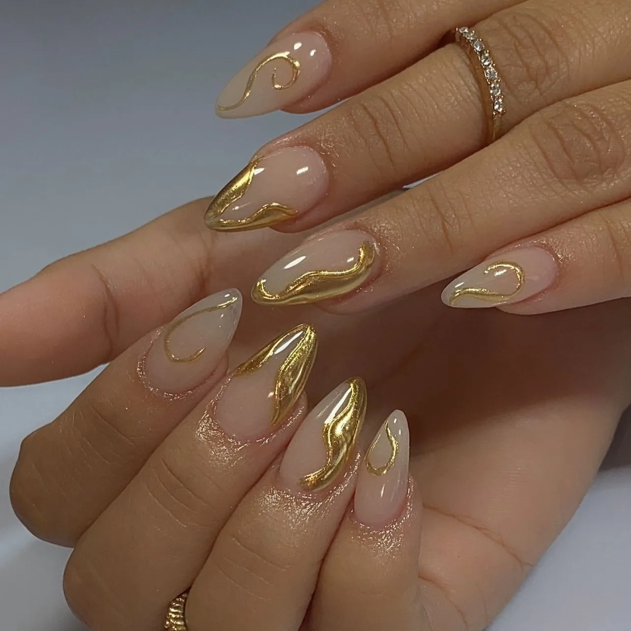 Dropshipping 24 Pcs 3721 3D Gold Irregular Nail Tips - Short Almond Shape Press on Nails Artificial Fingernails Customize