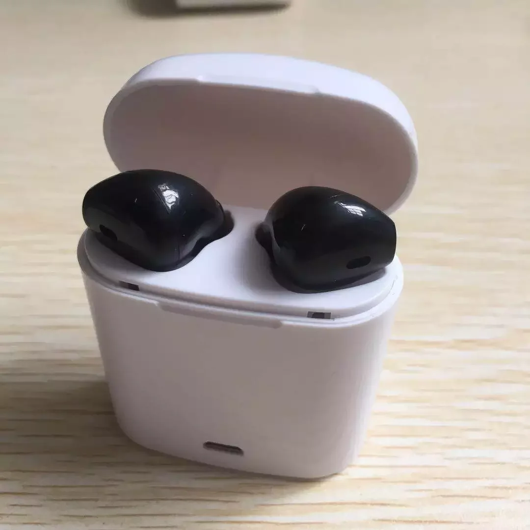 wireless headphones silent disco