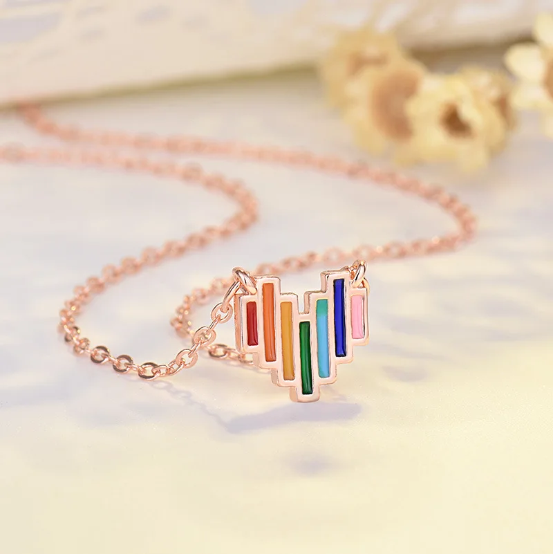 

Korean Simple Trendy Stainless steel Clavicle Chain Necklaces Colorful Heart Rainbow Love Necklace
