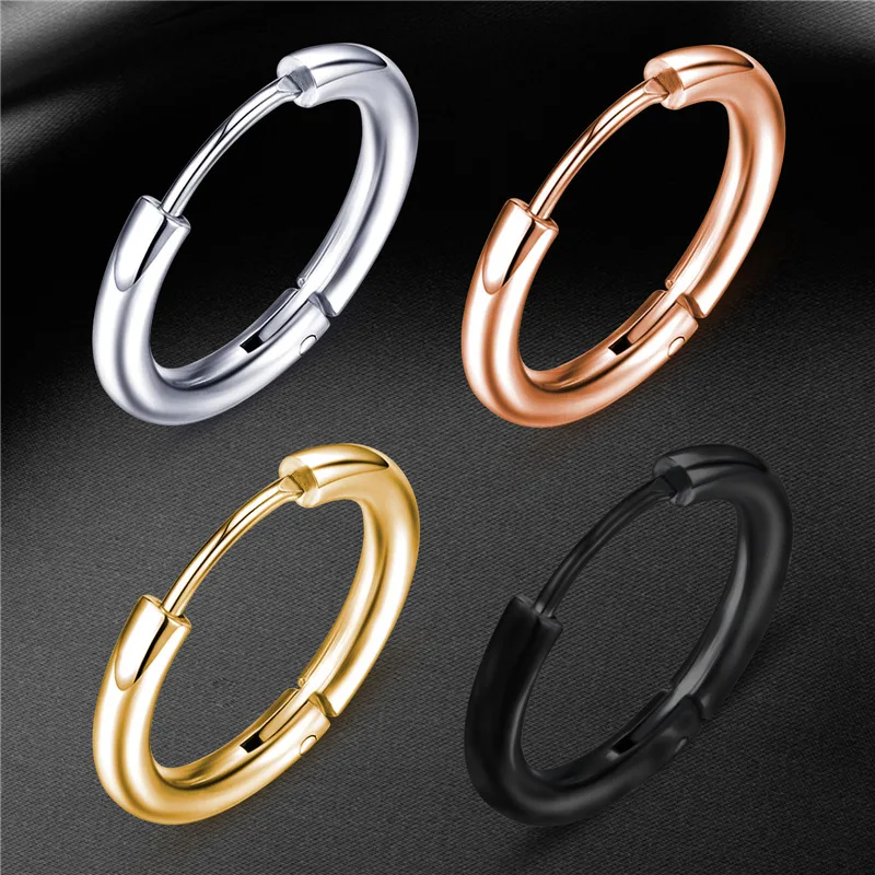 

HongTong Simple Round Circle Huggie Hoop Earrings 18K Gold Hypoallergenic Stainless Steel Earrings, Picture shows