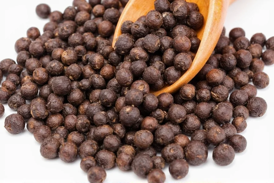 Pepper on Plate