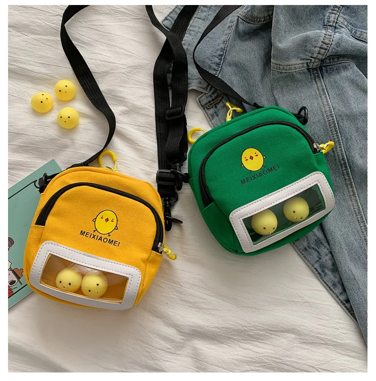 

2022 New All-match Leisure Cartoon Cute Chick Doll One-shoulder Messenger Canvas Bag, White, yellow, black, green