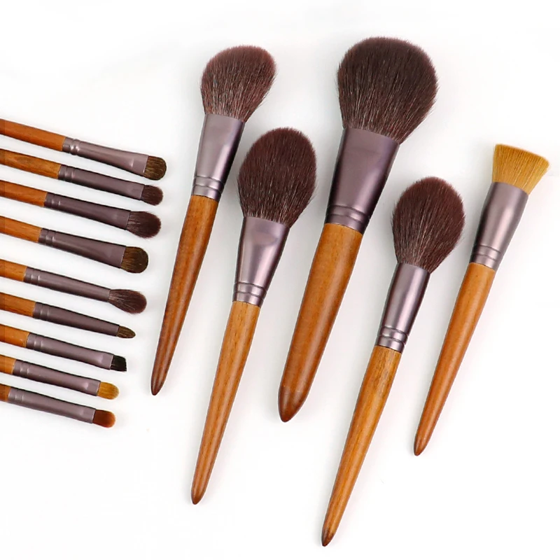 

Makeup Brushes Set For Foundation Powder Blush Eyeshadow Concealer Lip Eye Make Up Brush Cosmetics Beauty Tools With Wood Handle, Photo shown