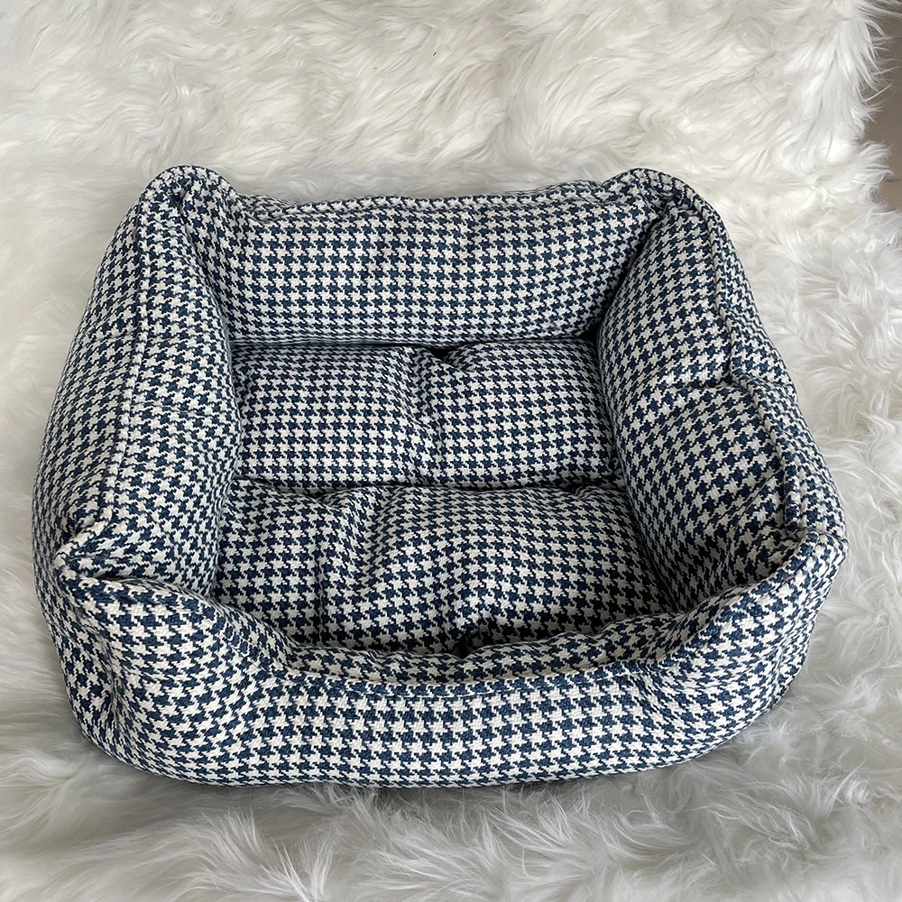 

Soft and fluffy rectangular pet bed high-end bird check fabric dog bed, Picture