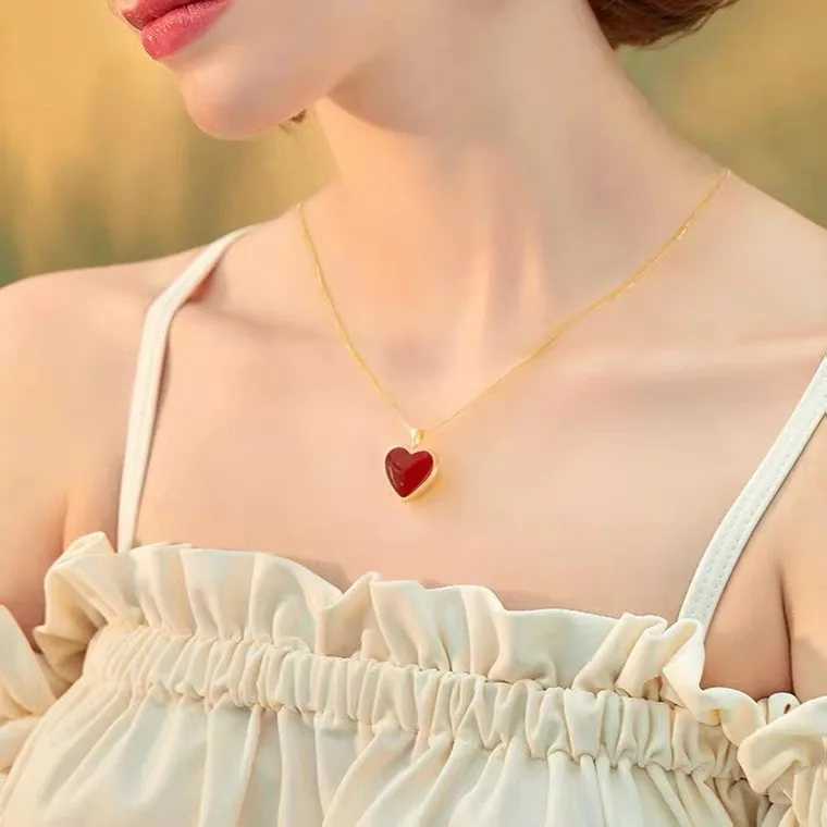 

Certified 18K Gold Double-Sided Peach Heart Pendant Au750 Color Gold Two Sides Can Wear All-Match Choker Water Shell Gold