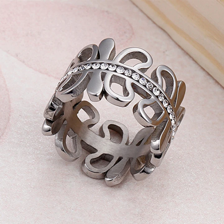 

Wholesale Fashion Hollow Wide Face Titanium Steel Rings, As picture shows