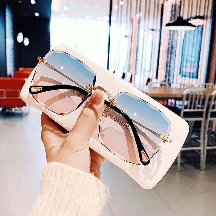 

Hot Sale Pink Fashion Rimless Square Sun Glasses Women luxury metal Shades Sunglasses, Customized colors