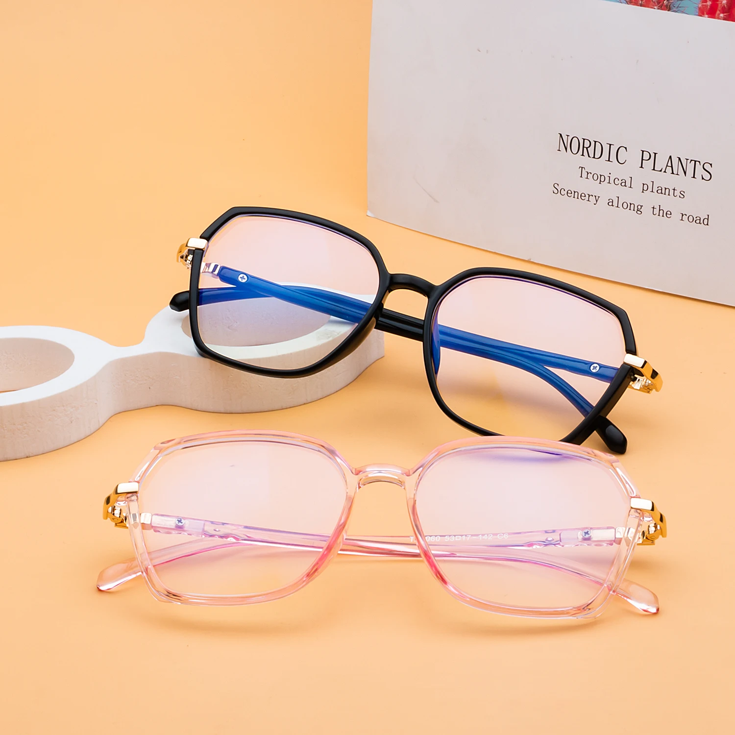 

BLONGU TR90 Blue Light Blocking Glasses Latest Female TR90 Frame Anti Blue Light Lens Optical Glasses For Dropshipping, Black,pink,clear,gary