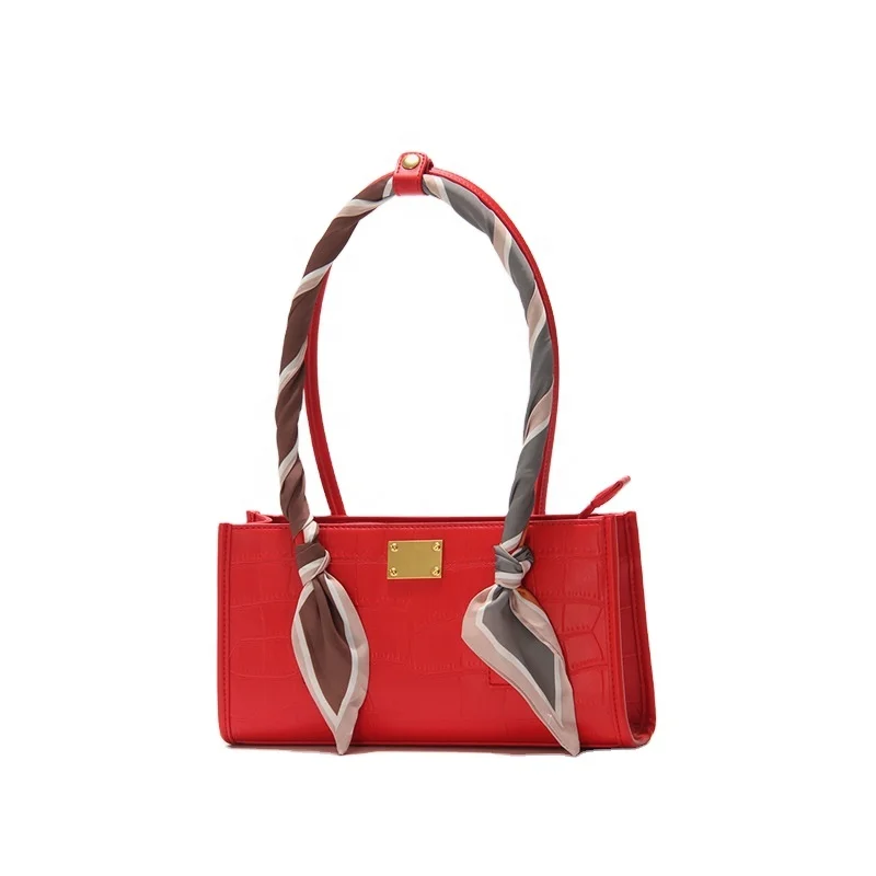 

Wholesale Retro Classic Luxury Sling Soild Pillow Bag Pu Leather Shoulder Bags