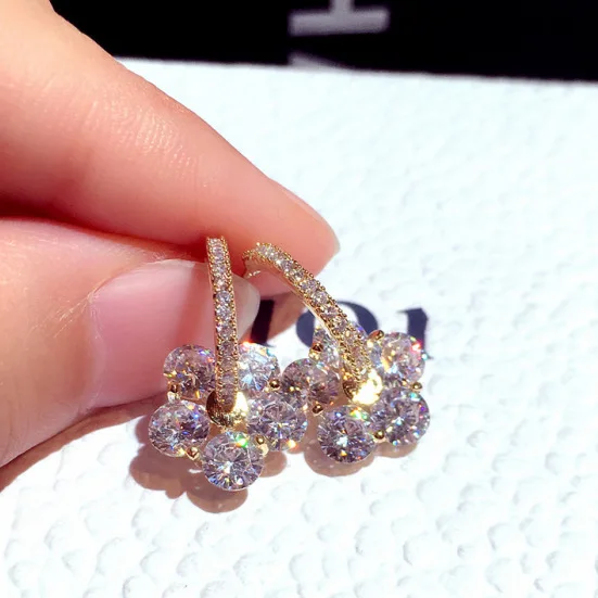 

Elegant Gold Plated Full Diamond Flower Shaped Drop Earrings For Women, As picture